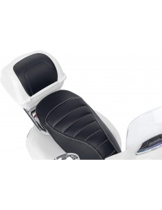 vespa-piaggio-gts-bianca-12v-39989 2